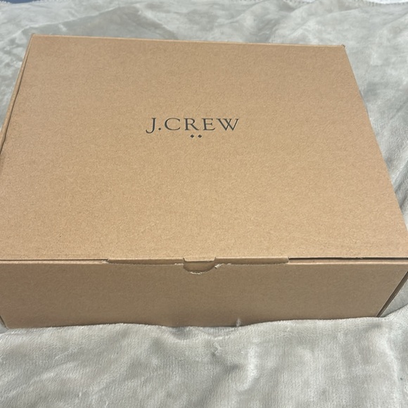NIB J Crew flat grey ankle boots - Picture 4 of 9